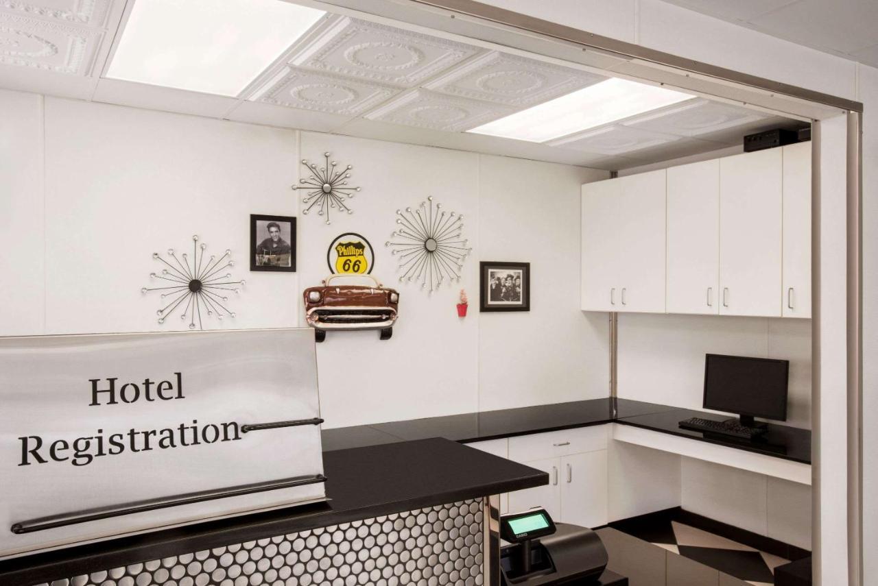 Baymont By Wyndham Glenwood Hotel Buitenkant foto