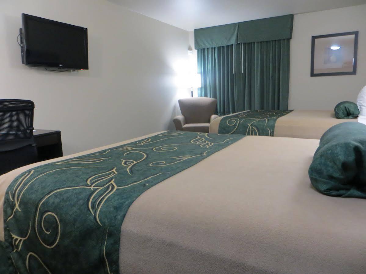 Baymont By Wyndham Glenwood Hotel Buitenkant foto